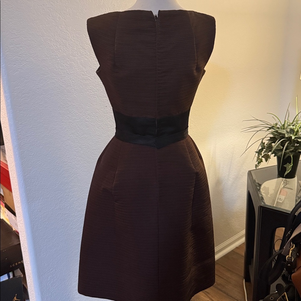 Adele Simpson Vintage Elegant Brown Sleeveless Dr… - image 2